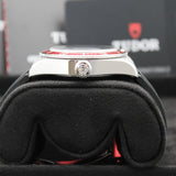 Tudor Black Bay 41 Rot Kautschuk - 05/2024 - Neuwertig - Full Set