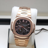 Patek Philippe Nautilus Rose - 5712/1R-001 - 07/2025 Deutschland - Neu und Ungetragen - Erstkaufrechnung - Full Set