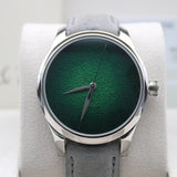 H Moser & Cie. Endeavour Lime Green Reference 1200-1233 - 03/2023 Germany - New and unworn - Full Set